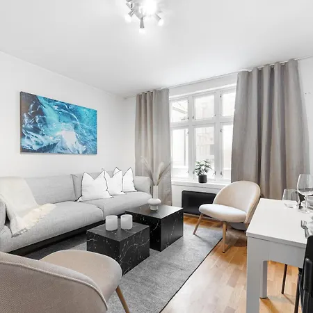 Homerentals - Behind Bryggen & Historic Cobblestone Streets - 2 Floor Renovated From February 2025 3*
