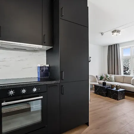 Homerentals - Behind Bryggen & Historic Cobblestone Streets - 2 Floor Renovated From February 2025 3* Bergen