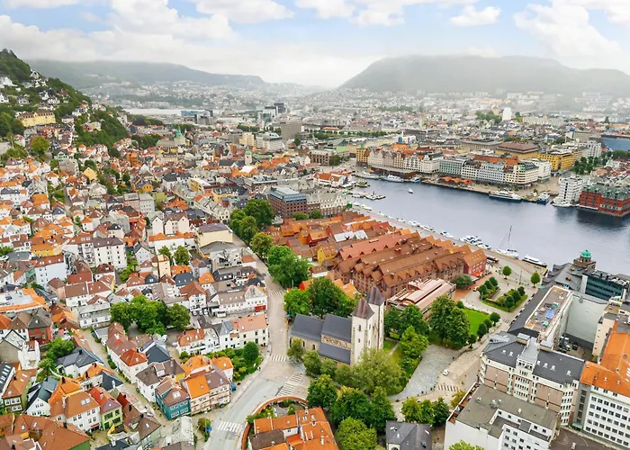 Apartahotel Homerentals - Behind Bryggen & Historic Cobblestone Streets - 2 Floor Renovated From February 2025 3*