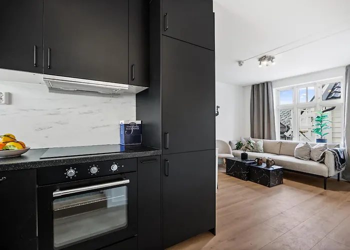 Homerentals - Behind Bryggen & Historic Cobblestone Streets - 2 Floor Renovated From February 2025 3* Bergen